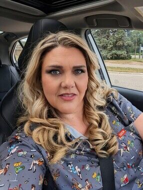 Meet your Posher, Nikki